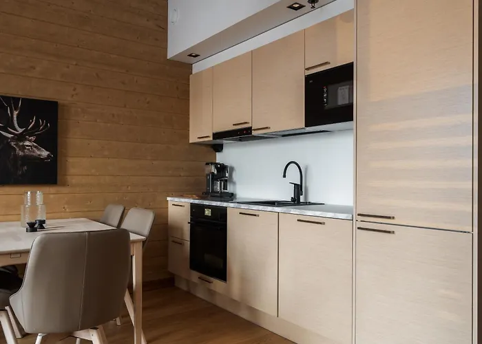 True Ski-in Ski-out Luxury, 2 X Ski-tickets סירקה