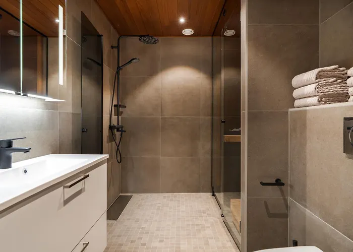 True Ski-in Ski-out Luxury, 2 X Ski-tickets *